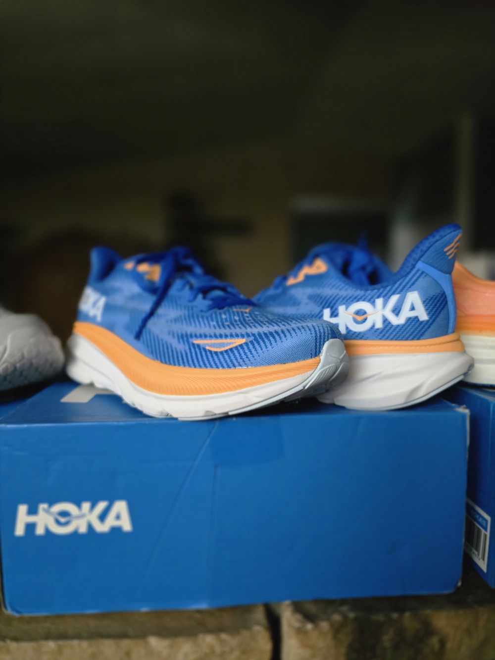 Hoka NIB Men's Clifton9 Running Shoes  Blue/Orange.   Men's Sz 8.  Women's Sz 9